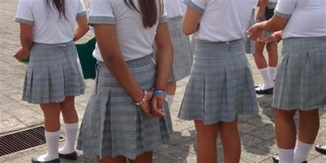 chavas de secundaria cogiendo|Chavitas De Secundaria Videos Porno .